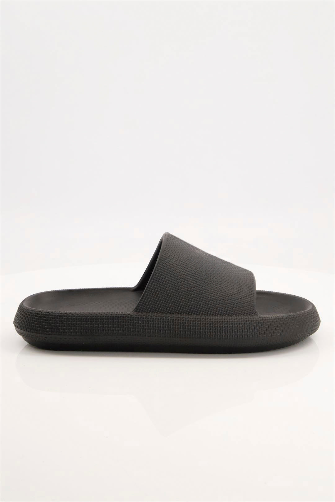 Men Comfortable Slides Of Fine Evr In Black 1148